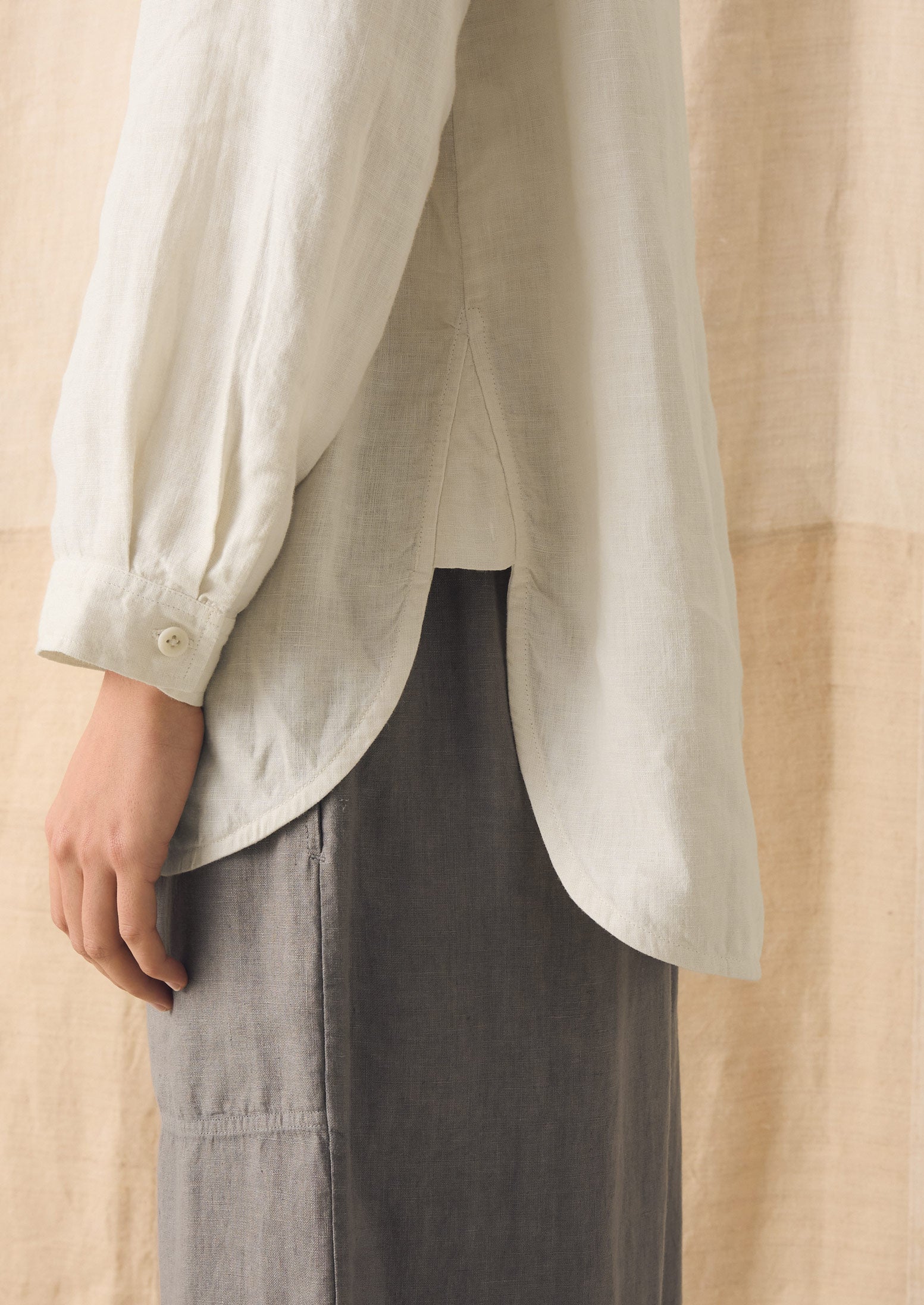 Garment Dyed Linen Chef Shirt | Oat