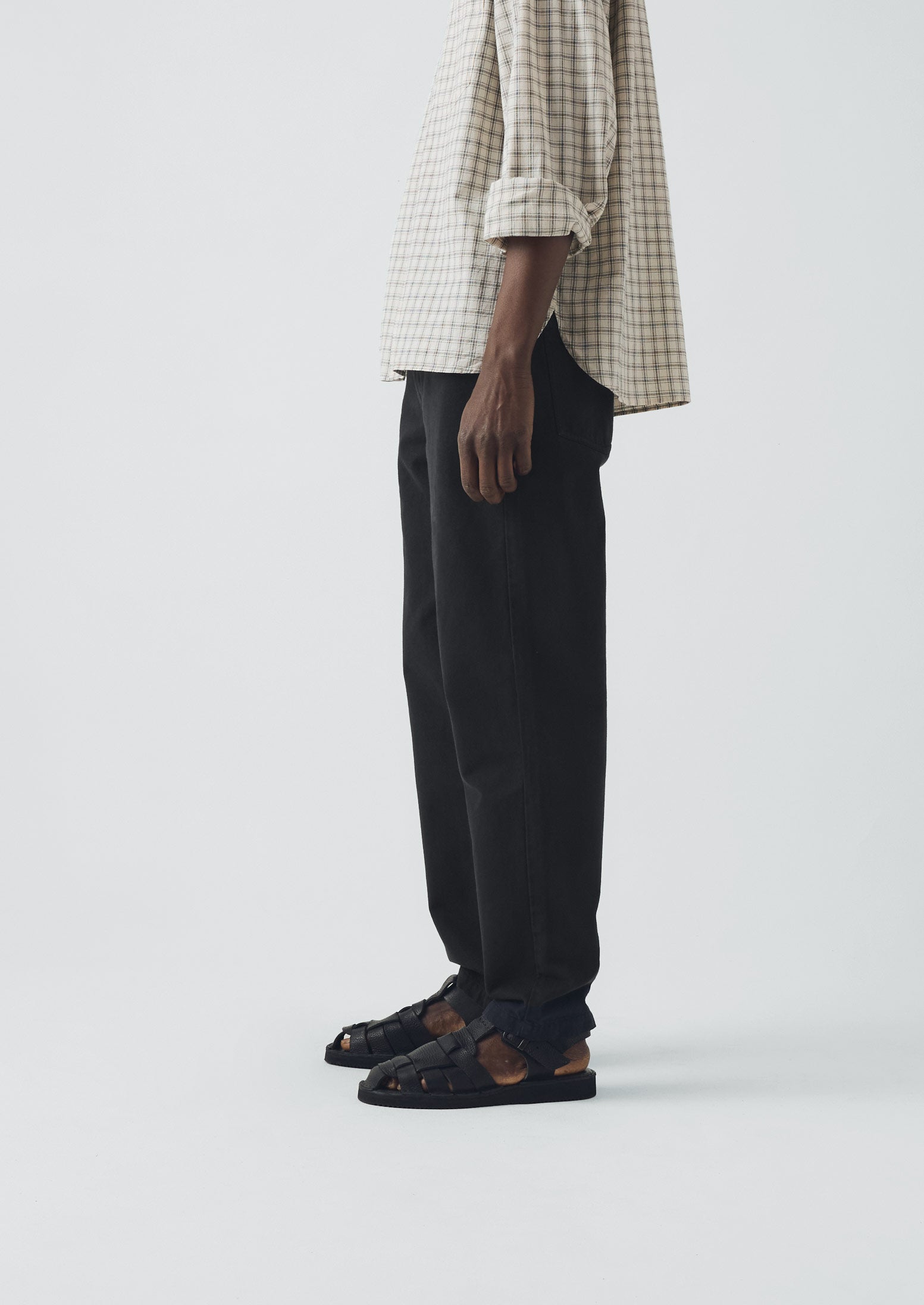 Norv Garment Dyed Tapered Trousers | Charcoal