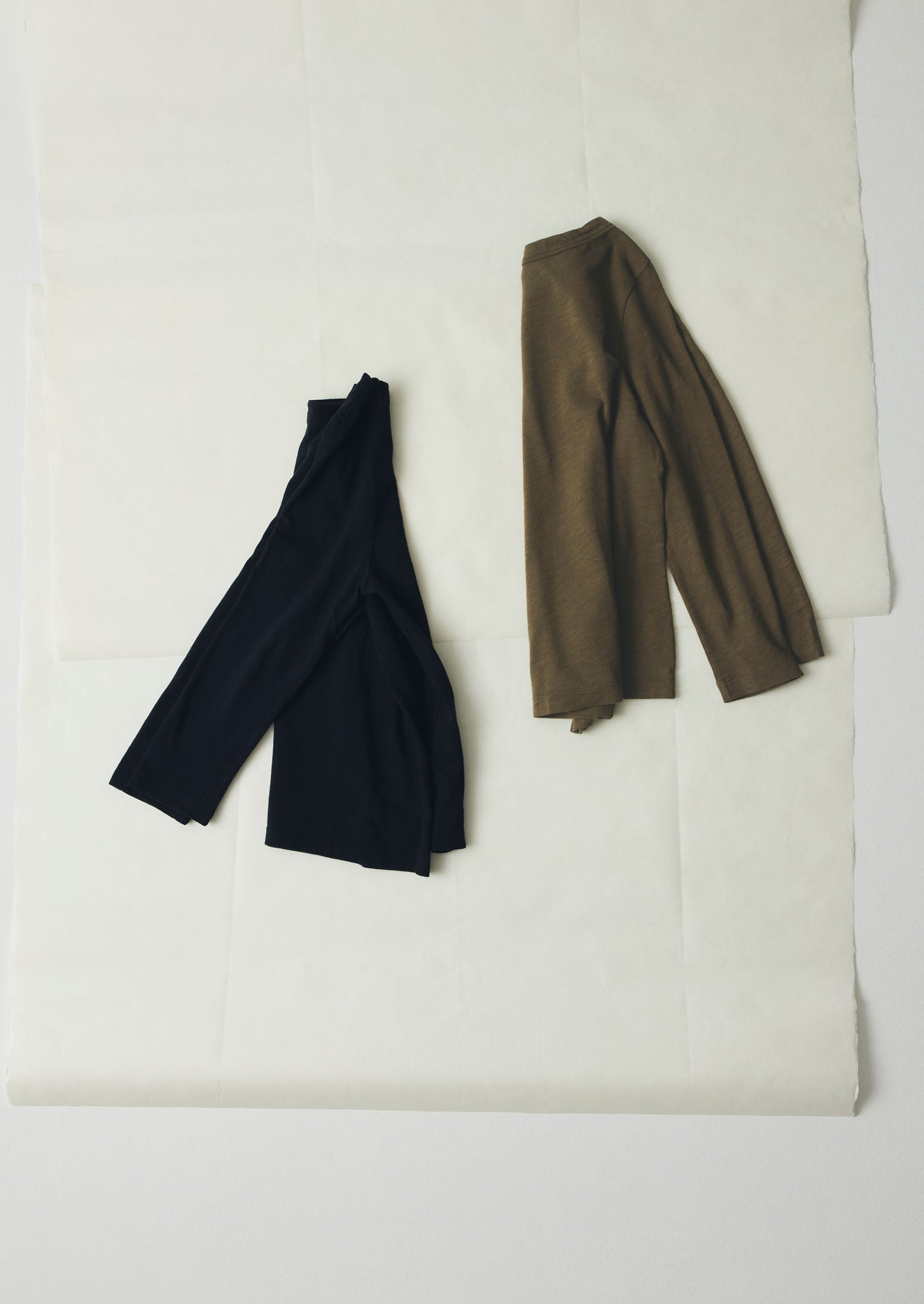 Lia Cotton Boat Neck Tee | Olive