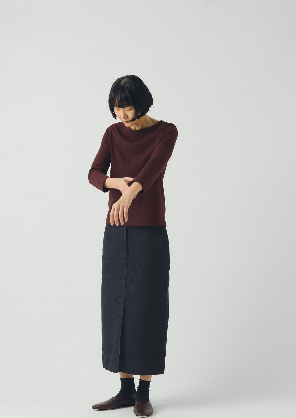 Lia Cotton Boat Neck Tee | Beetroot